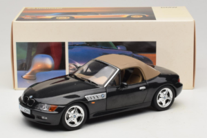BMW Z3 Roadster Verde Edizione Concessionaria UT Models 1:18 80439411711 Pressofusione — immagine 8 di 8
