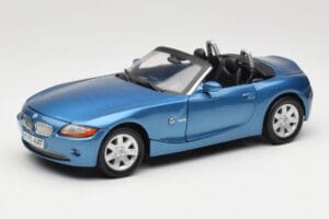 BMW Z4 E85 Blu Metallic Motormax 1:18 73144 Pressofusione
