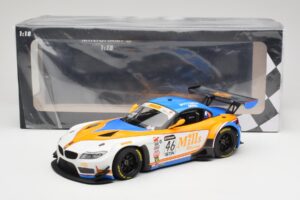 BMW Z4 E89 GT3 #46 Mills Racing M. Wittmer / A. Mills Pirelli World Challenge Sprint X-Series 2016 Minichamps 1:18 151162346  — immagine 6 di 6