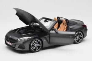 BMW Z4 G29 Grigio Metallic Norev 1:18 183270 Pressofusione — immagine 2 di 8