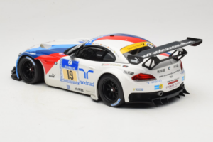 BMW Z4 GT3 #19 Team Schubert J. Muller / D. Muller ADAC 24 Hours Nurburgring 2013 Minichamps 1:18 151132319 Pressofusione — immagine 5 di 6