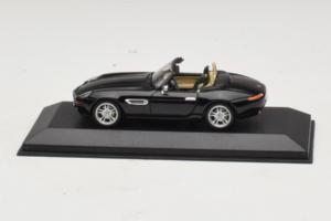 BMW Z8 Cabriolet Nero Minichamps 1:43 80420026607-R1 Pressofusione