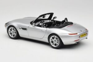 BMW Z8 E52 Cabriolet Argento Kyosho 1:18 80432411551 Pressofusione — immagine 5 di 8