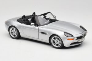 BMW Z8 E52 Cabriolet Argento Kyosho 1:18 80432411551 Pressofusione — immagine 6 di 8