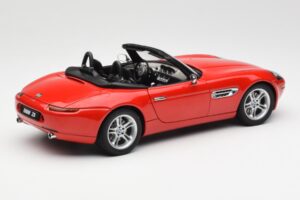 BMW Z8 E52 Rosso AUTOart 1:18 70513 Pressofusione — immagine 3 di 8