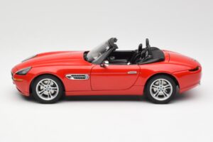 BMW Z8 E52 Rosso AUTOart 1:18 70513 Pressofusione — immagine 4 di 8