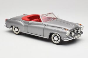 Borgward Isabella Cabriolet Argento Revell 1:18 8411 Pressofusione — immagine 6 di 8