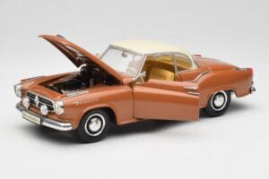 Borgward Isabella Coupe Bronzo Bianco Revell 1:18 08982 Pressofusione — immagine 2 di 8