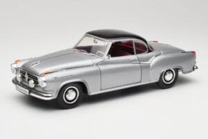 Borgward Isabella Coupé Grigio & Nero Revell 1:18 8989 Pressofusione