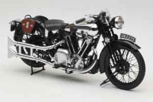Brough Superior SS 100 T. E. Lawrence Minichamps 1:18 122135500 Pressofusione — immagine 4 di 6