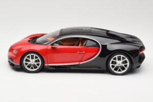 Bugatti Chiron Nero & Rosso Bburago 1:18 18-11040 Pressofusione — immagine 4 di 8