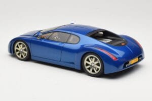 Bugatti EB 18.3 Chiron Blu AUTOart 1:18 70911 Pressofusione — immagine 7 di 8