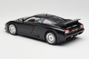Bugatti EB110 Nero Bburago 1:18 3055 Pressofusione — immagine 7 di 8