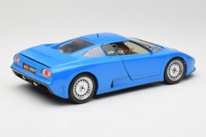 Bugatti EB110 Blu Bburago 1:18 3035 Pressofusione — immagine 3 di 8