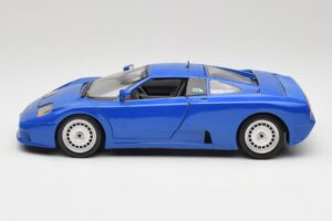 Bugatti EB110 Blu Scuro Bburago 1:18 3035-DB Pressofusione — immagine 4 di 8