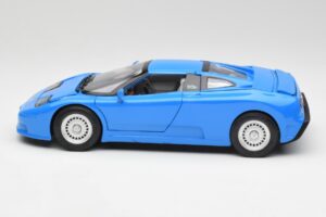 Bugatti EB110 GT Blu Anson 1:18 30303-W Pressofusione — immagine 4 di 8