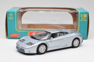 Bugatti EB110 SS Argento Anson 1:18 30303-W-M2 Pressofusione — immagine 8 di 8