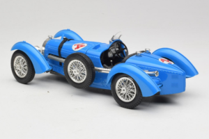 Bugatti Type 51 Grand Prix #14 Blu Bburago 1:18 3012-M1 Pressofusione — immagine 5 di 6