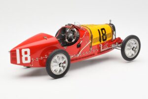 Bugatti T35 National Colors Spain CMC 1:18 M-100-B-016 Pressofusione — immagine 2 di 6