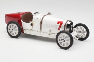 Bugatti Type 35 GP Poland 1924 CMC 1:18 M-100 B-003 Pressofusione — immagine 4 di 6