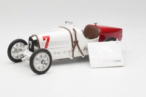 Bugatti Type 35 GP Poland 1924 CMC 1:18 M-100 B-003 Pressofusione