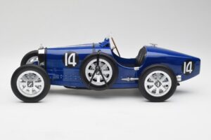 Bugatti Type 35 #14 Dark Blue Norev 1:12 125703 Pressofusione — immagine 3 di 6