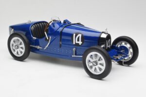Bugatti Type 35 #14 Dark Blue Norev 1:12 125703 Pressofusione — immagine 4 di 6