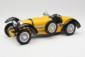 Bugatti Type 59 Giallo Bburago 1:18 3005 Pressofusione