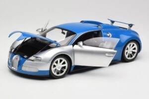 Bugatti Veyron Edition Centenaire Chrome Blue Minichamps 1:18 100110850 Pressofusione — immagine 2 di 8