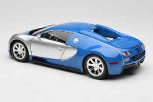 Bugatti Veyron Edition Centenaire Chrome Blue Minichamps 1:18 100110850 Pressofusione — immagine 7 di 8