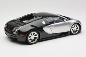 Bugatti Veyron Edition Centenaire Chrome Green Minichamps 1:18 100110852 Pressofusione — immagine 3 di 8