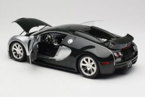 Bugatti Veyron Edition Centenaire Chrome Green Minichamps 1:18 100110852 Pressofusione — immagine 5 di 8