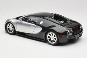 Bugatti Veyron Edition Centenaire Chrome Green Minichamps 1:18 100110852 Pressofusione — immagine 7 di 8