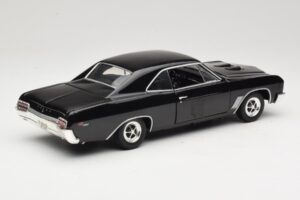 Buick GS 400 Nero American Muscle 1:18 33086 Pressofusione — immagine 3 di 8