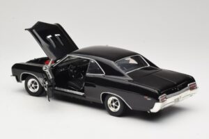 Buick GS 400 Nero American Muscle 1:18 33086 Pressofusione — immagine 5 di 8