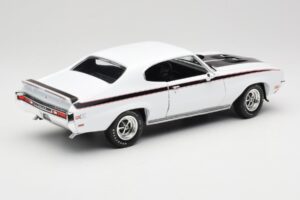 Buick GSX Bianco American Muscle 1:18 AMM1322/06 Pressofusione — immagine 3 di 8