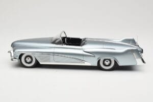 Buick Le Sabre Concept Light Blue Metallic BoS Models 1:18 BOS199 Resina — immagine 3 di 6