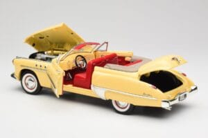 Buick Roadmaster Chrome Yellow Motormax 1:18 23124646-M17 Pressofusione — immagine 5 di 8