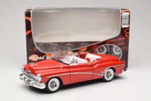 Buick Skylark Rosso Motormax 1:18 411393-M1 Pressofusione — immagine 8 di 8