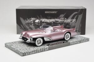 Buick Wildcat II Concept Salmon Metallic Minichamps 1:18 107141221 Resina — immagine 6 di 6