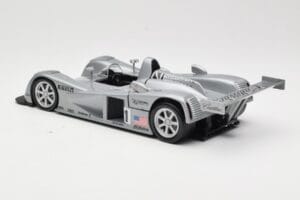 Cadillac Northstar LMP #1 24 Hours of Le Mans 2000 Hot Wheels 1:18 29225 Pressofusione — immagine 7 di 8