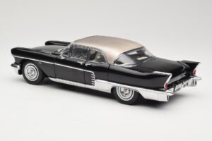 Cadillac Brougham Nero Sun Star 1:18 4001 Pressofusione — immagine 7 di 8