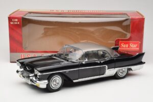 Cadillac Brougham Nero Sun Star 1:18 4001 Pressofusione — immagine 8 di 8