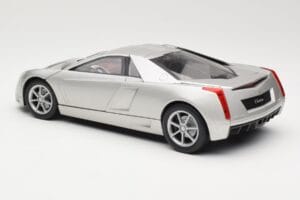 Cadillac Cien Argento Hot Wheels 1:18 57296 Pressofusione — immagine 7 di 8