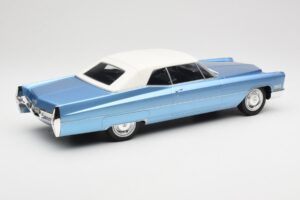 Cadillac DeVille Blu KK-Scale 1:18 KKDC180314 Pressofusione — immagine 2 di 6