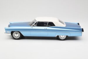 Cadillac DeVille Blu KK-Scale 1:18 KKDC180314 Pressofusione — immagine 3 di 6