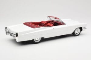 Cadillac DeVille Cabriolet Bianco KK-Scale 1:18 KKDC180313 Pressofusione — immagine 2 di 6
