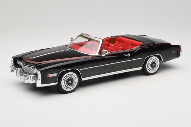 Cadillac Eldorado Cabriolet Nero MCG 1:18 MCG18473 Pressofusione