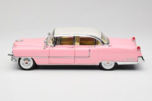 Cadillac Fleetwood Elvis Presley Rosa MRC 1:18 LIC1000 Pressofusione — immagine 4 di 8