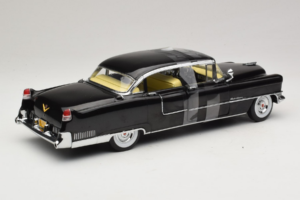 Cadillac Fleetwood Series 60 The Godfather Greenlight 1:18 12949 Pressofusione — immagine 2 di 6